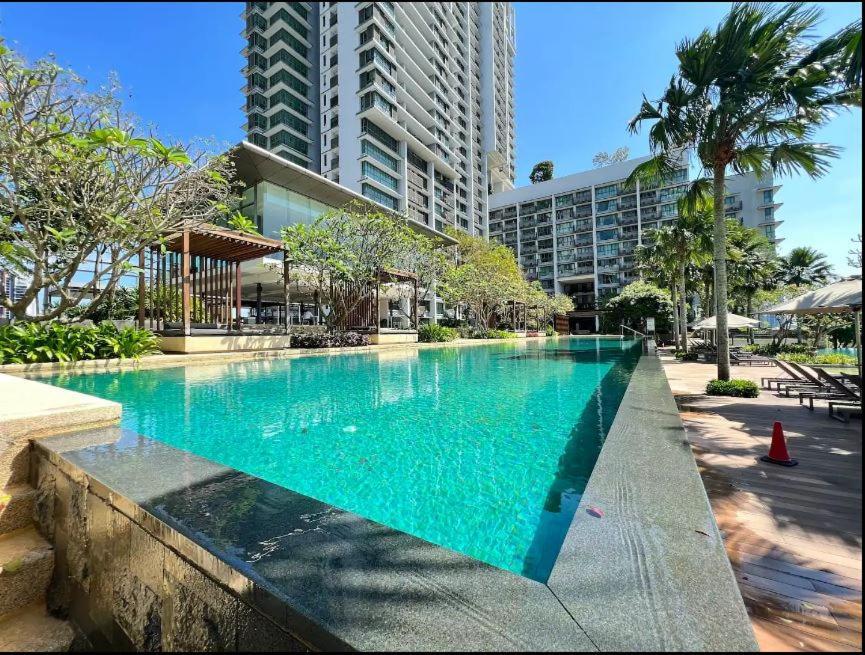 נוסג'יה Iskandar Residences 3 Bedroom מראה חיצוני תמונה