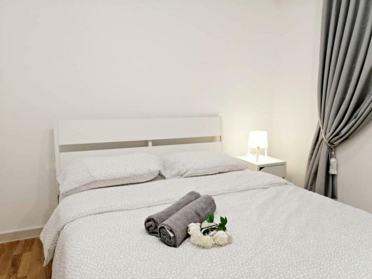 נוסג'יה Iskandar Residences 3 Bedroom מראה חיצוני תמונה